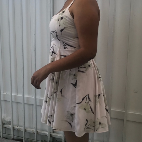 Pink Dress - Picture 3 of 6